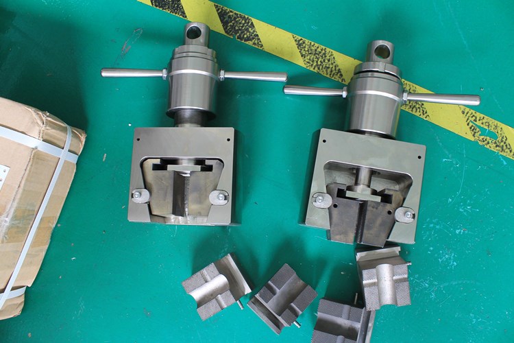 �����C�A��ʹ�õĲ��Ϙ˜���֪����